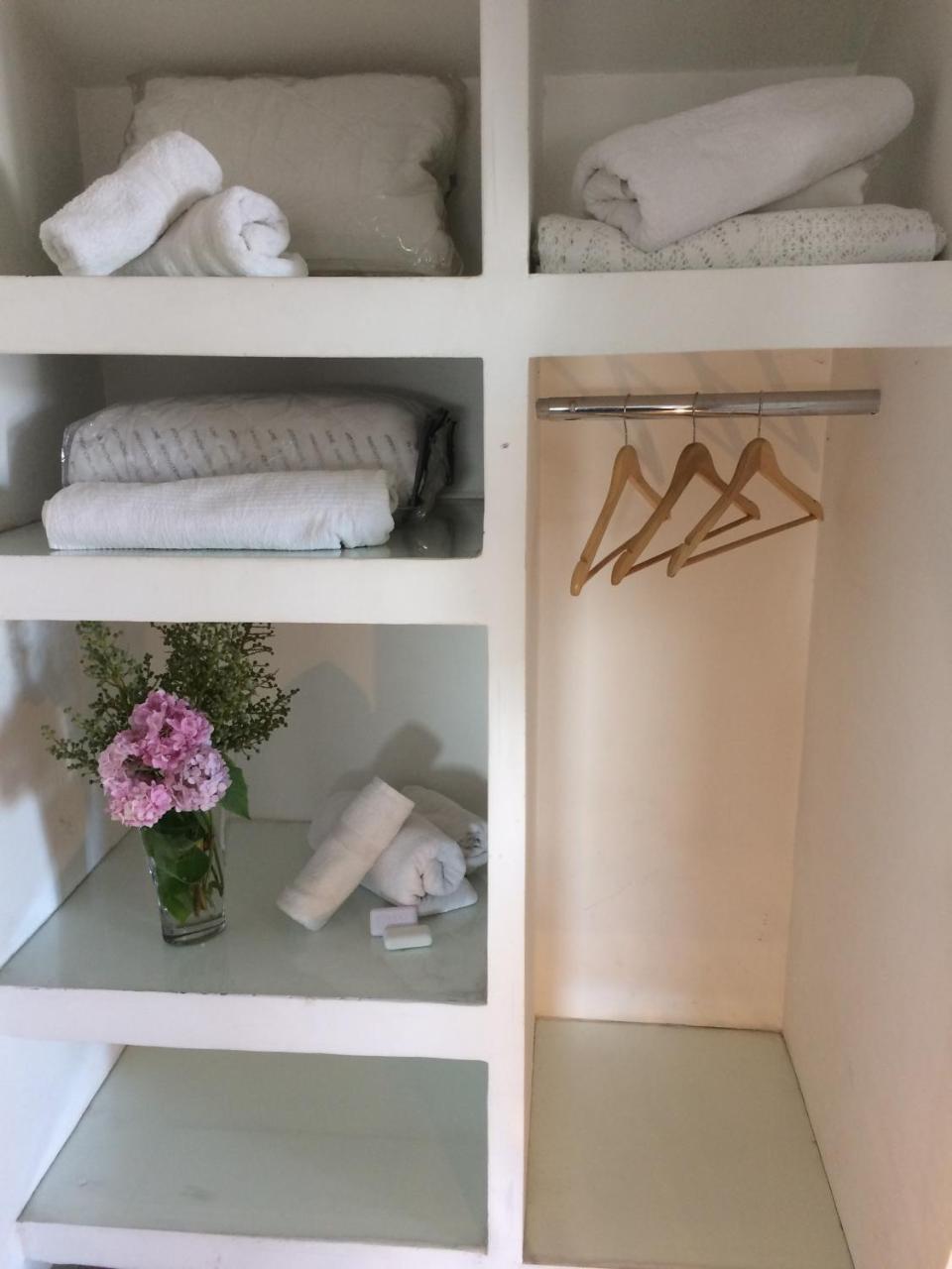 Guest House One Two Three 트빌리시 외부 사진